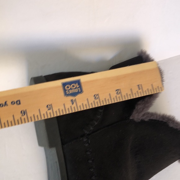 Old Navy suede & fur black booties size 9 - Picture 9 of 12